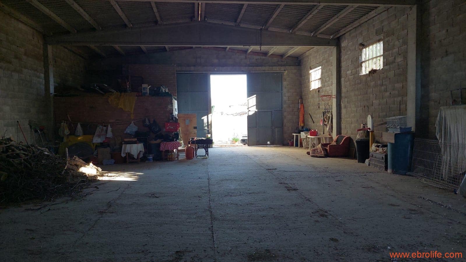 5 soveværelse Finca/Landehus til salg i Caspe - € 180.000 (Ref: 8069876)