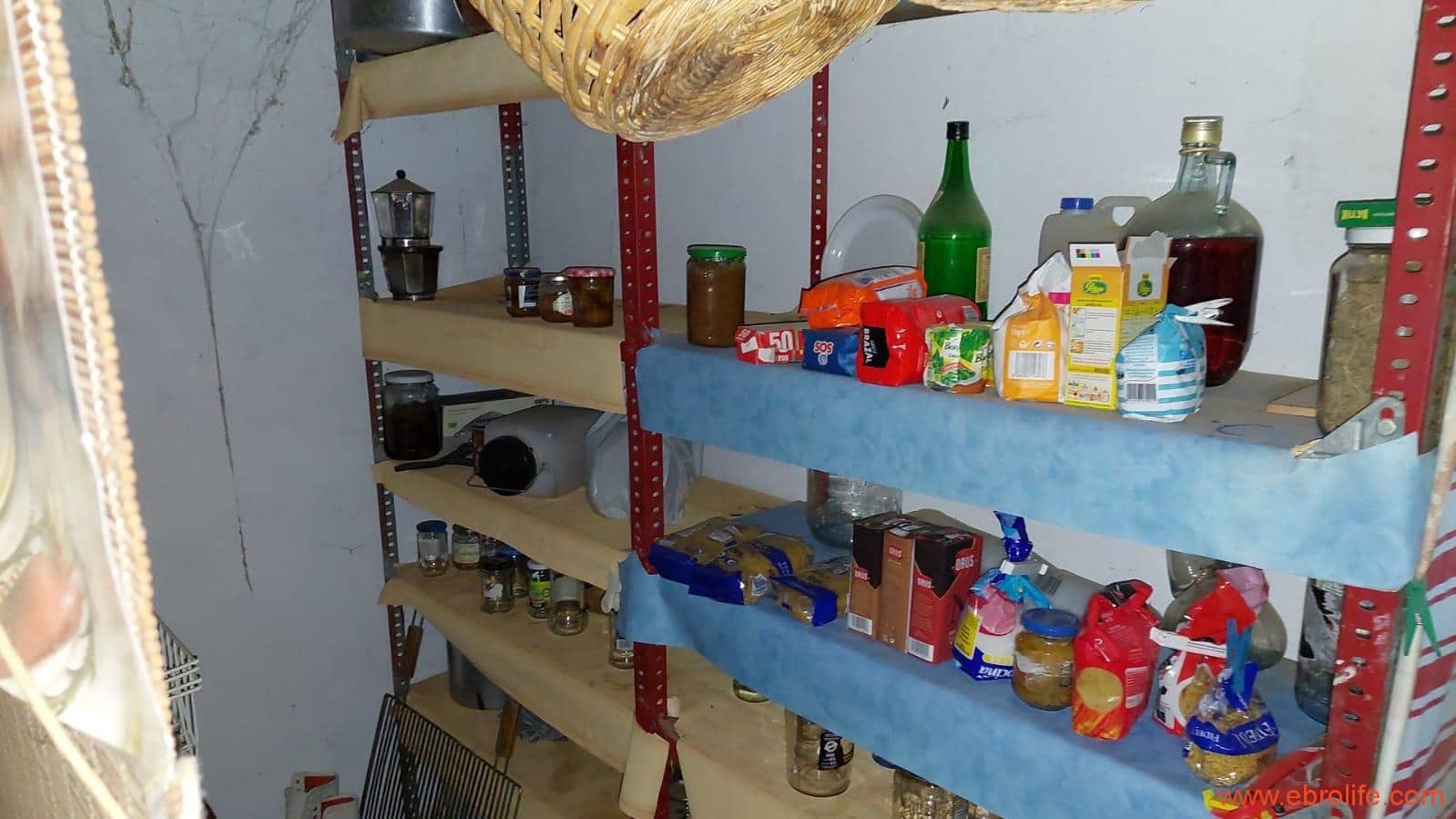 5 soveværelse Finca/Landehus til salg i Caspe - € 180.000 (Ref: 8069876)