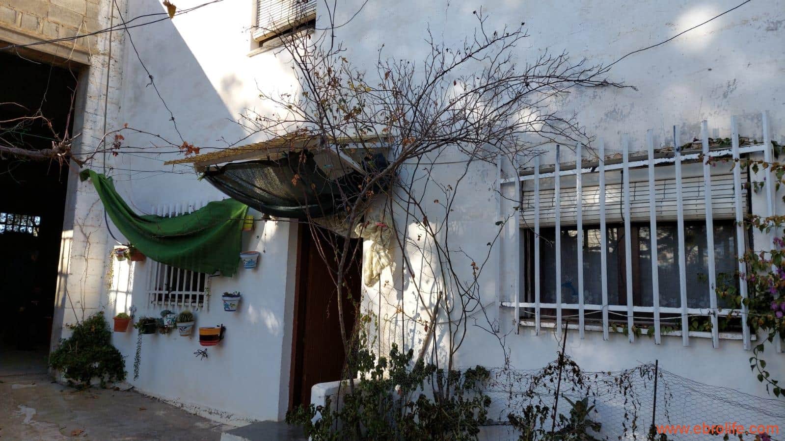 5 soveværelse Finca/Landehus til salg i Caspe - € 180.000 (Ref: 8069876)