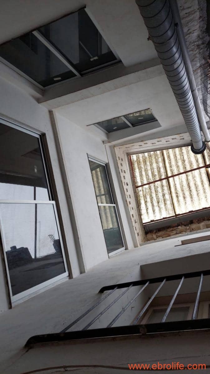 6 soveværelse Byhus til salg i Caspe med garage - € 90.000 (Ref: 8399773)