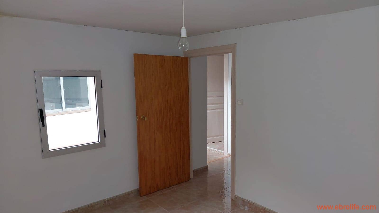 6 soveværelse Byhus til salg i Caspe med garage - € 90.000 (Ref: 8399773)