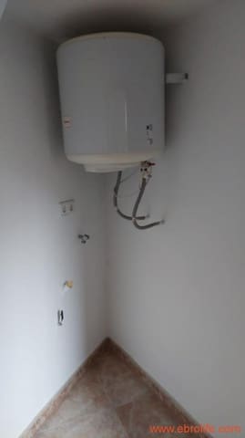 6 soveværelse Byhus til salg i Caspe med garage - € 90.000 (Ref: 8399773)