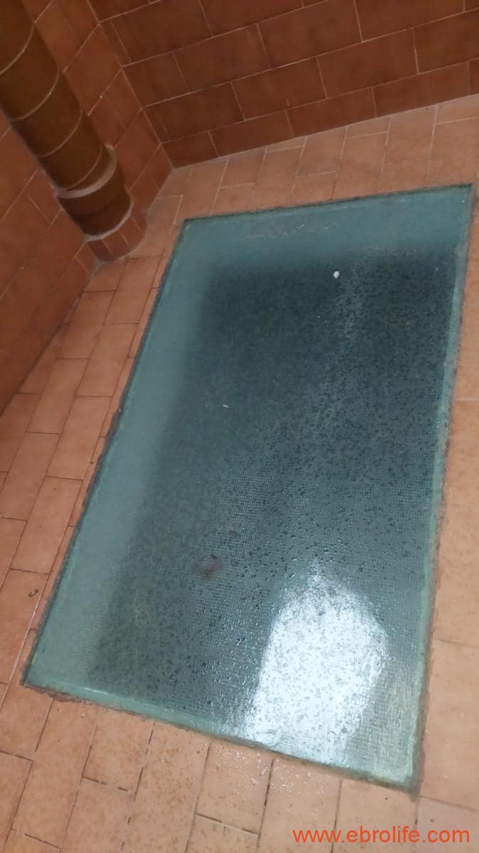 6 soveværelse Byhus til salg i Caspe med garage - € 90.000 (Ref: 8399773)