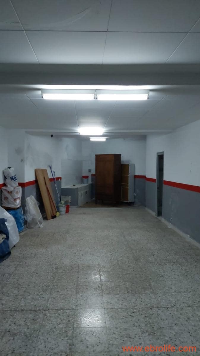 6 soveværelse Byhus til salg i Caspe med garage - € 90.000 (Ref: 8399773)