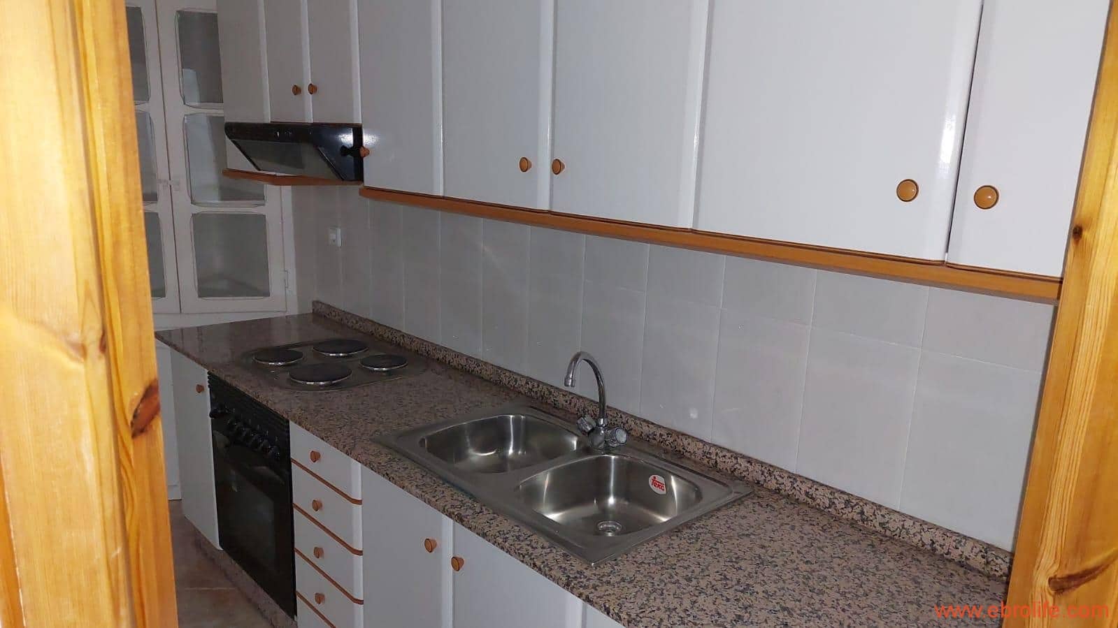 6 soveværelse Byhus til salg i Caspe med garage - € 90.000 (Ref: 8399773)