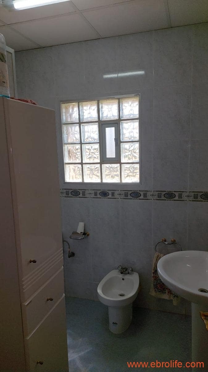 2 soveværelse Finca/Landehus til salg i Caspe - € 120.000 (Ref: 8527865)