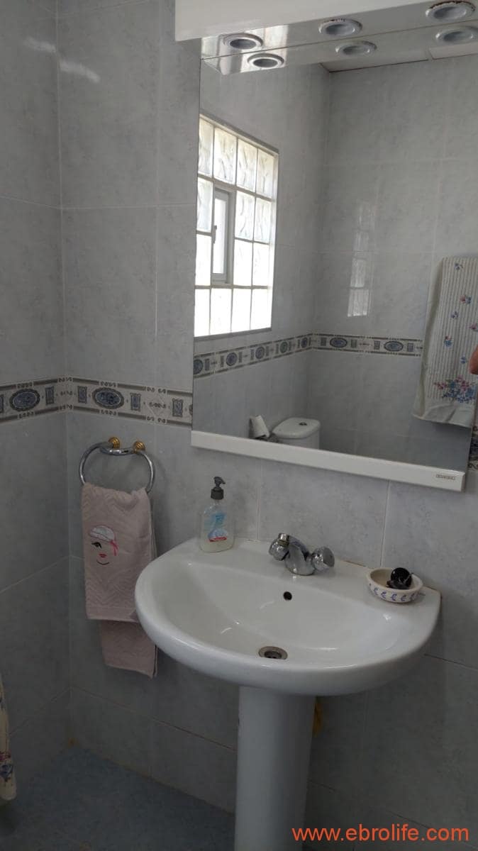 2 soveværelse Finca/Landehus til salg i Caspe - € 120.000 (Ref: 8527865)