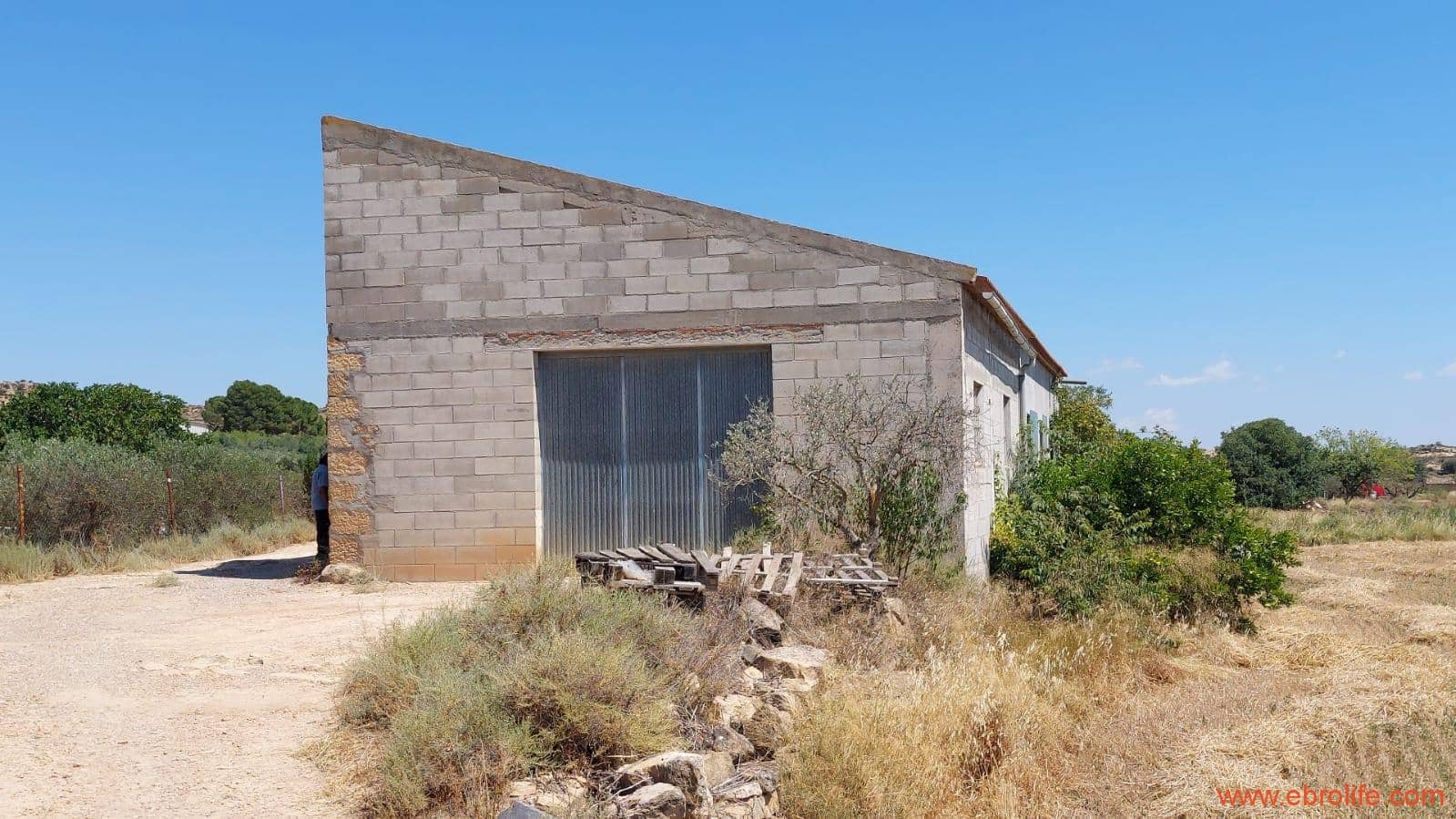 2 soveværelse Finca/Landehus til salg i Caspe - € 120.000 (Ref: 8527865)