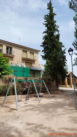 2 makuuhuone Paritalo myytävänä paikassa Castelserás - 160 000 € (Ref: 8646147)