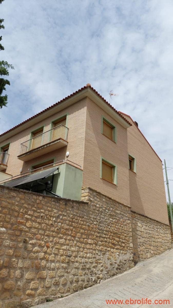 2 makuuhuone Paritalo myytävänä paikassa Castelseras - 160 000 € (Ref: 8646147)