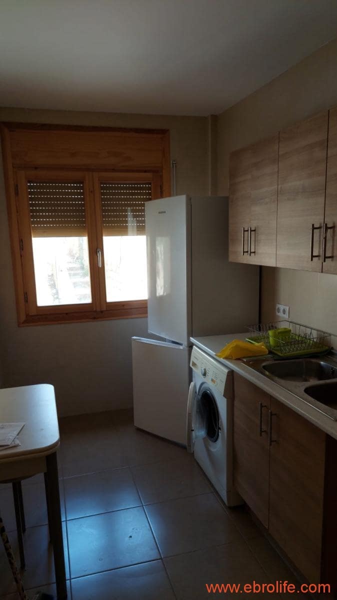 2 makuuhuone Paritalo myytävänä paikassa Castelseras - 160 000 € (Ref: 8646147)