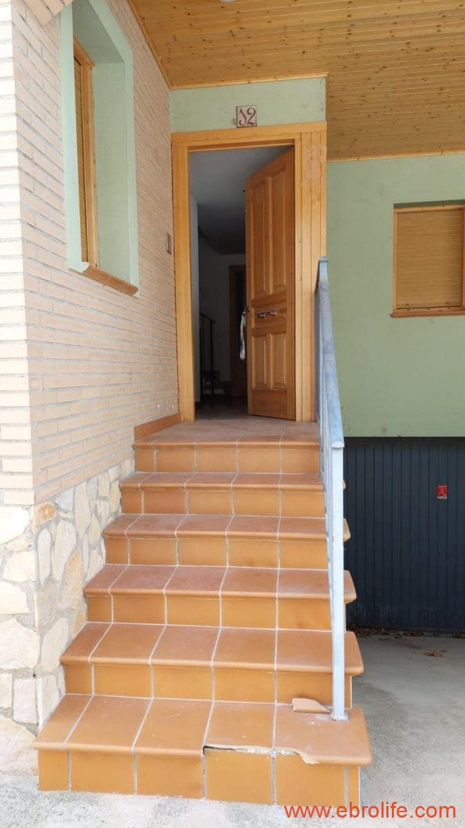 2 makuuhuone Paritalo myytävänä paikassa Castelseras - 160 000 € (Ref: 8646147)