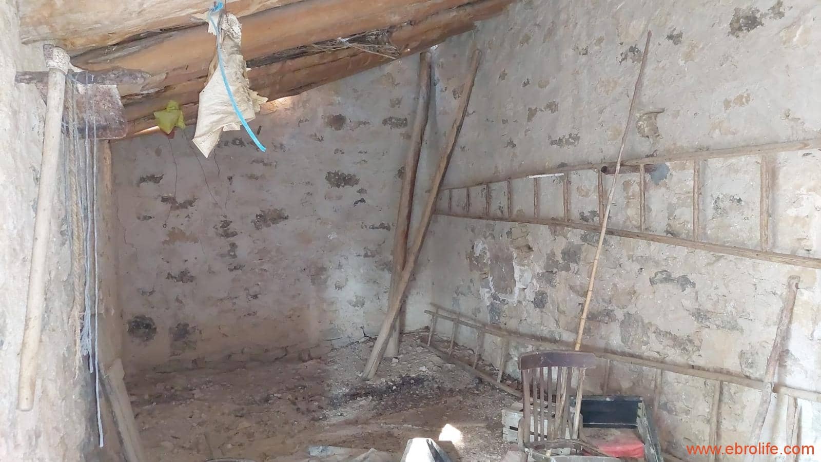 1 soveværelse Finca/Landehus til salg i Mazaleon - € 44.000 (Ref: 8684280)