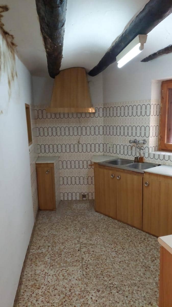 1 soveværelse Byhus til salg i Valderrobres - € 75.000 (Ref: 9094811)