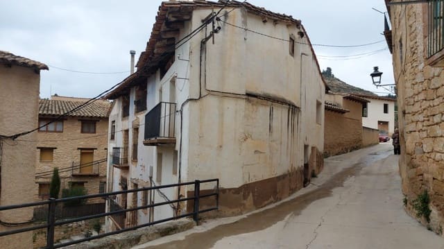 1 soveværelse Byhus til salg i Valderrobres - € 75.000 (Ref: 9094811)