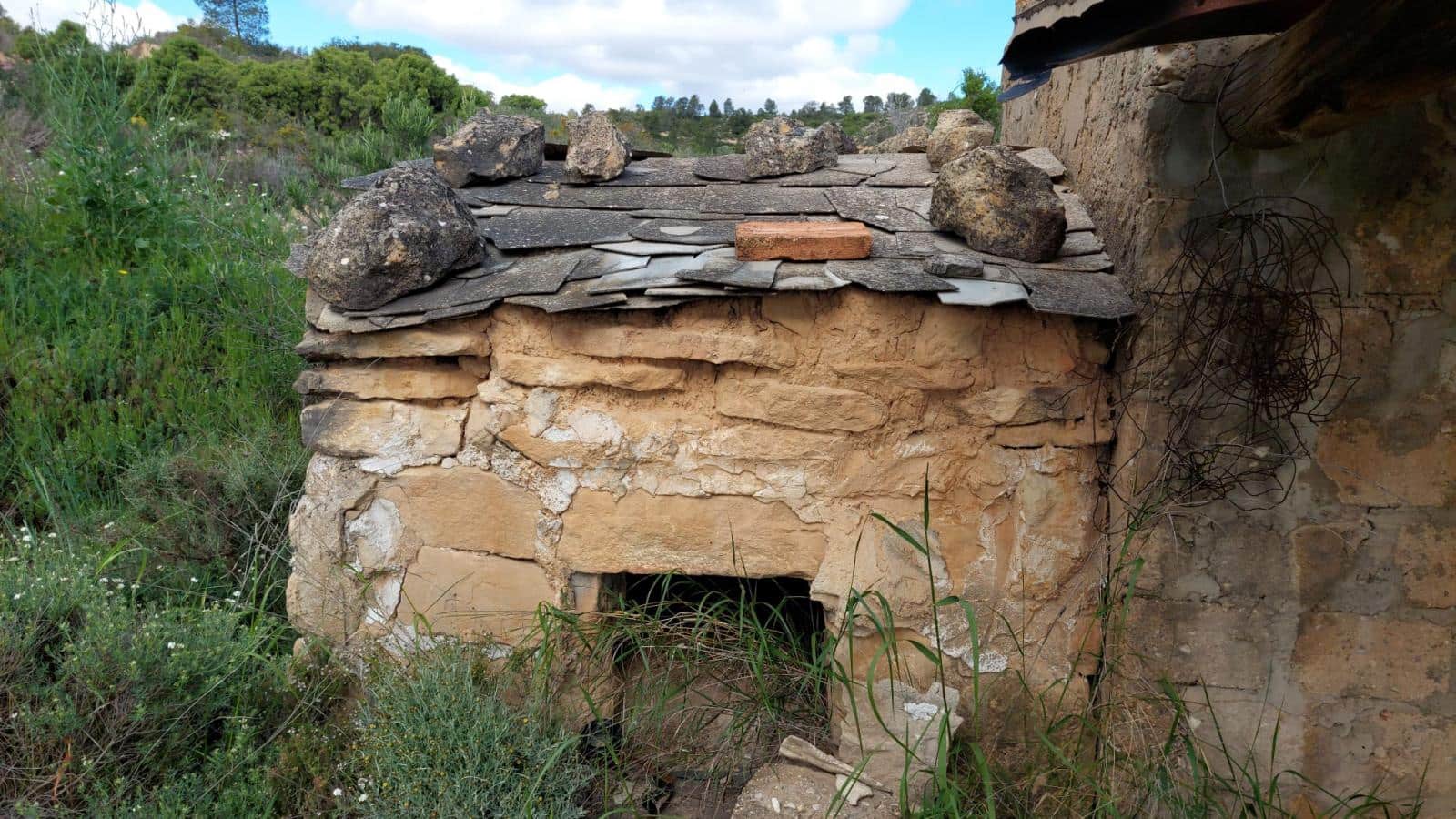 1 soverom Finca/Herregård til salgs i Mazaleon - € 52 000 (Ref: 9095015)