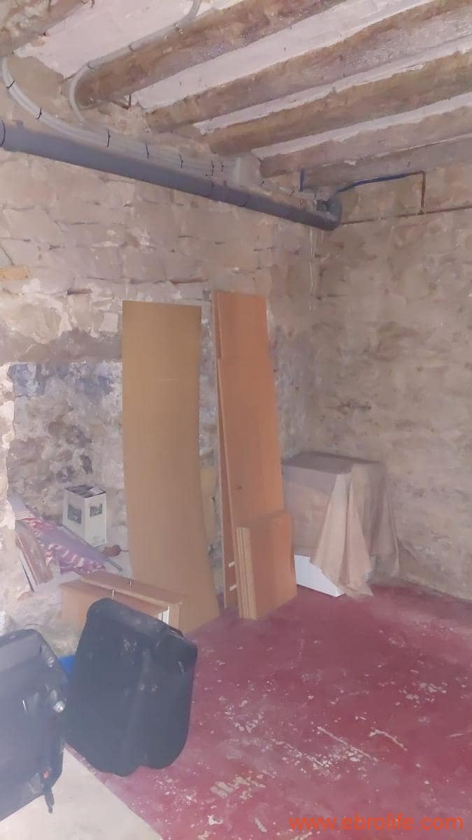 5 slaapkamer Huis te koop in Mazaleon - € 109.000 (Ref: 9763277)