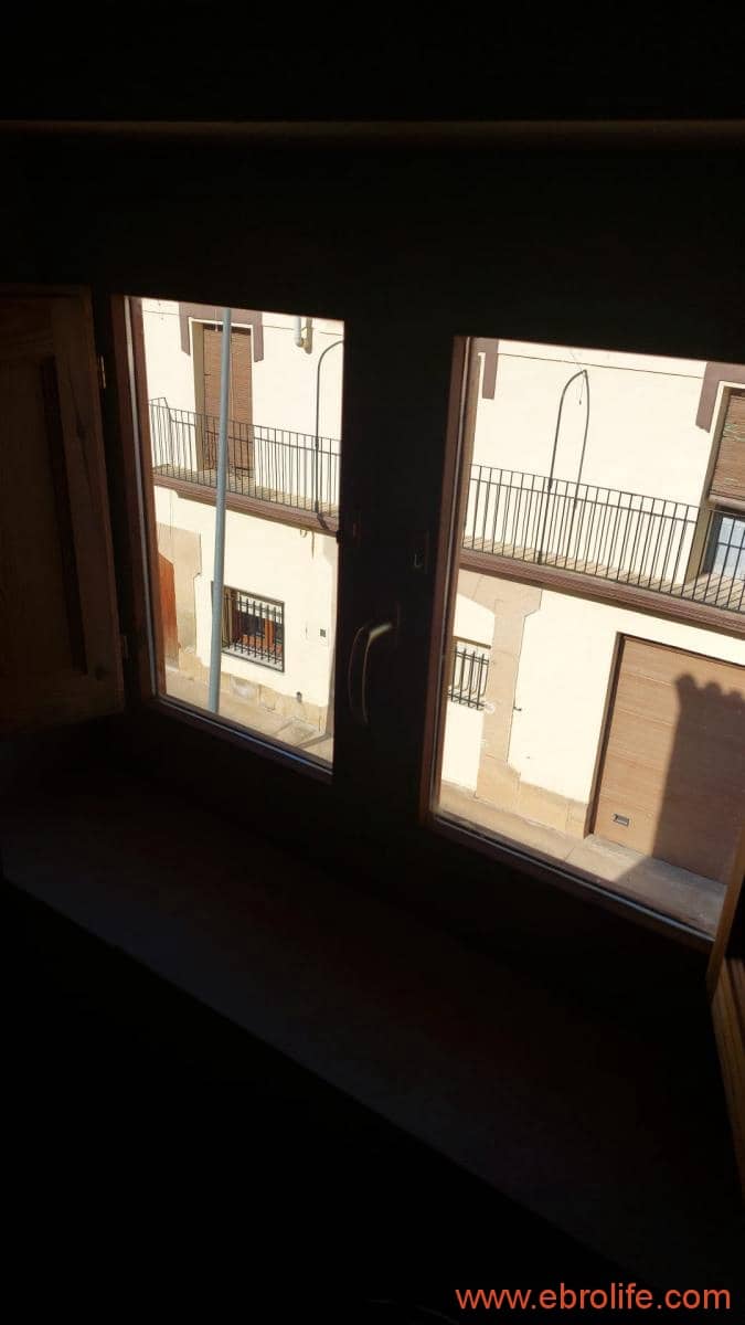 5 slaapkamer Huis te koop in Mazaleon - € 109.000 (Ref: 9763277)