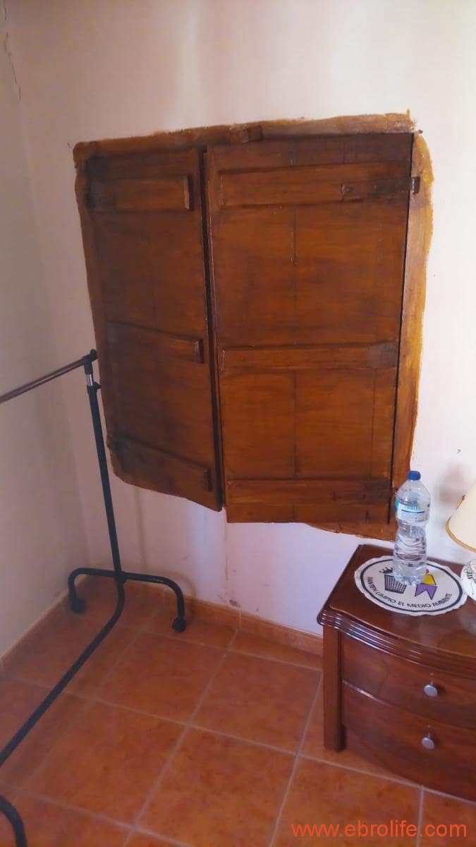 5 slaapkamer Huis te koop in Mazaleon - € 109.000 (Ref: 9763277)