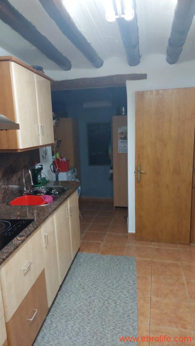 5 slaapkamer Huis te koop in Mazaleon - € 109.000 (Ref: 9763277)