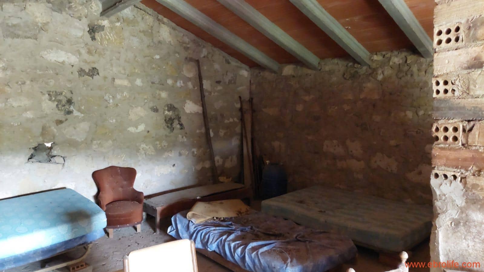 1 sypialnia Finka/Dom wiejski na sprzedaż w Maella - 42 000 € (Ref: 9763971)