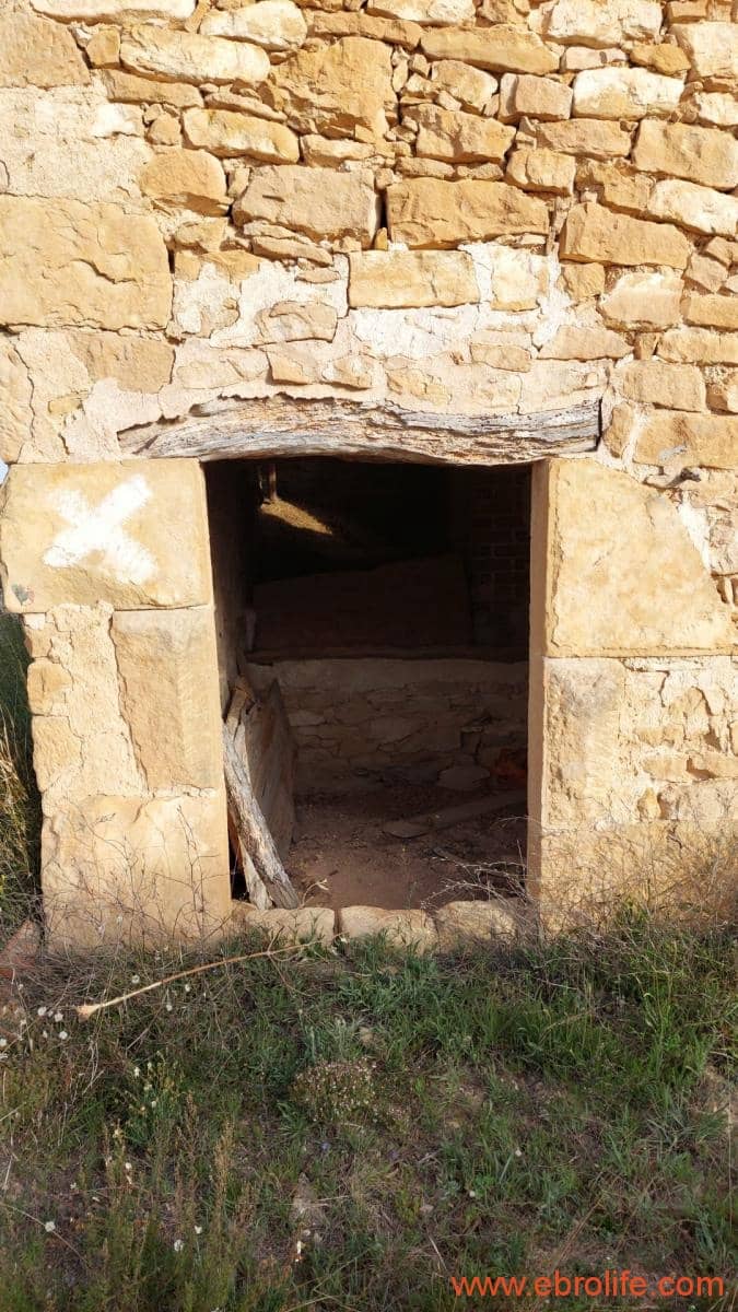 1 bedroom Townhouse for sale in Maella - € 16,000 (Ref: 9764889)