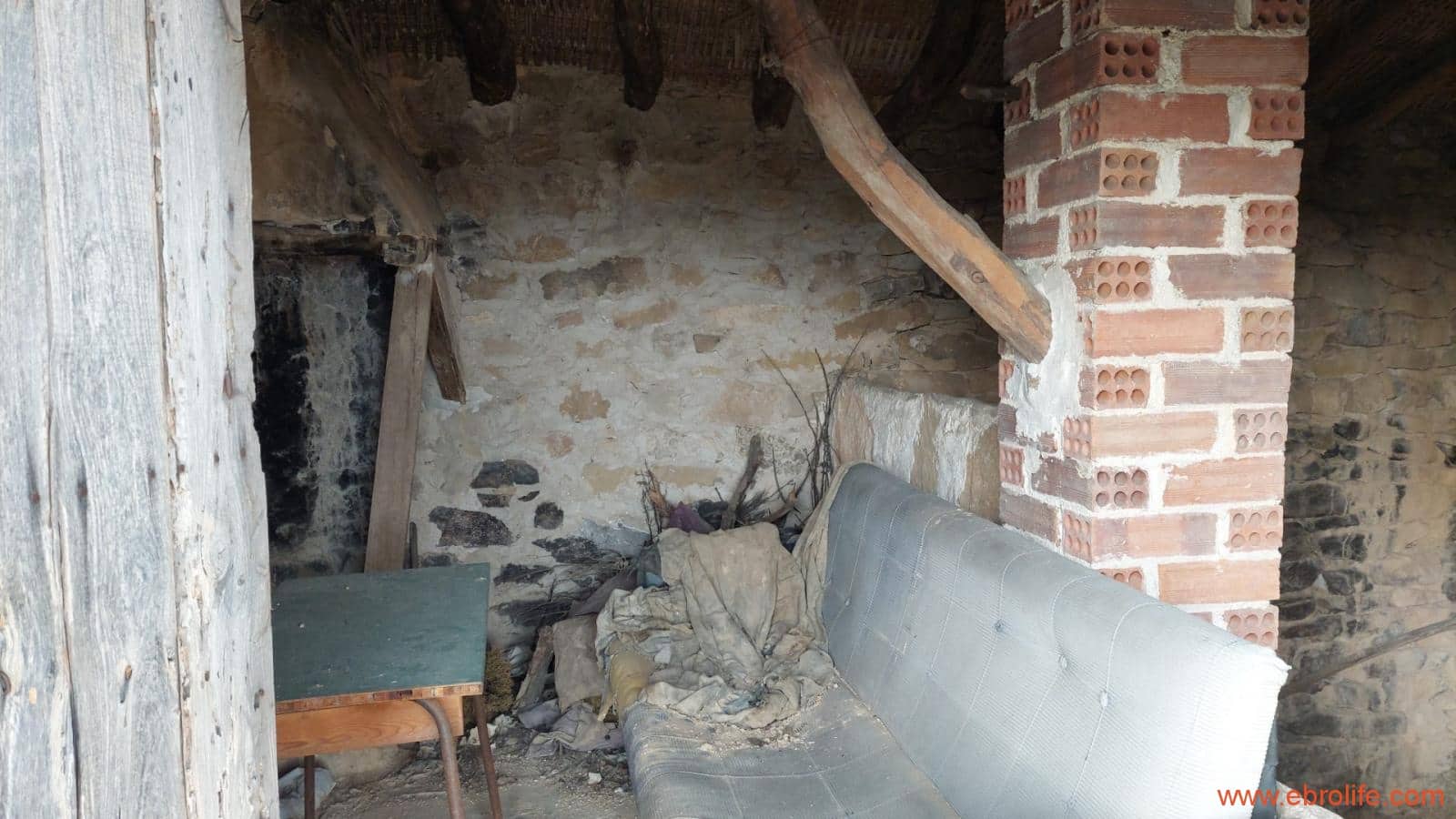 1 bedroom Townhouse for sale in Maella - € 16,000 (Ref: 9764889)