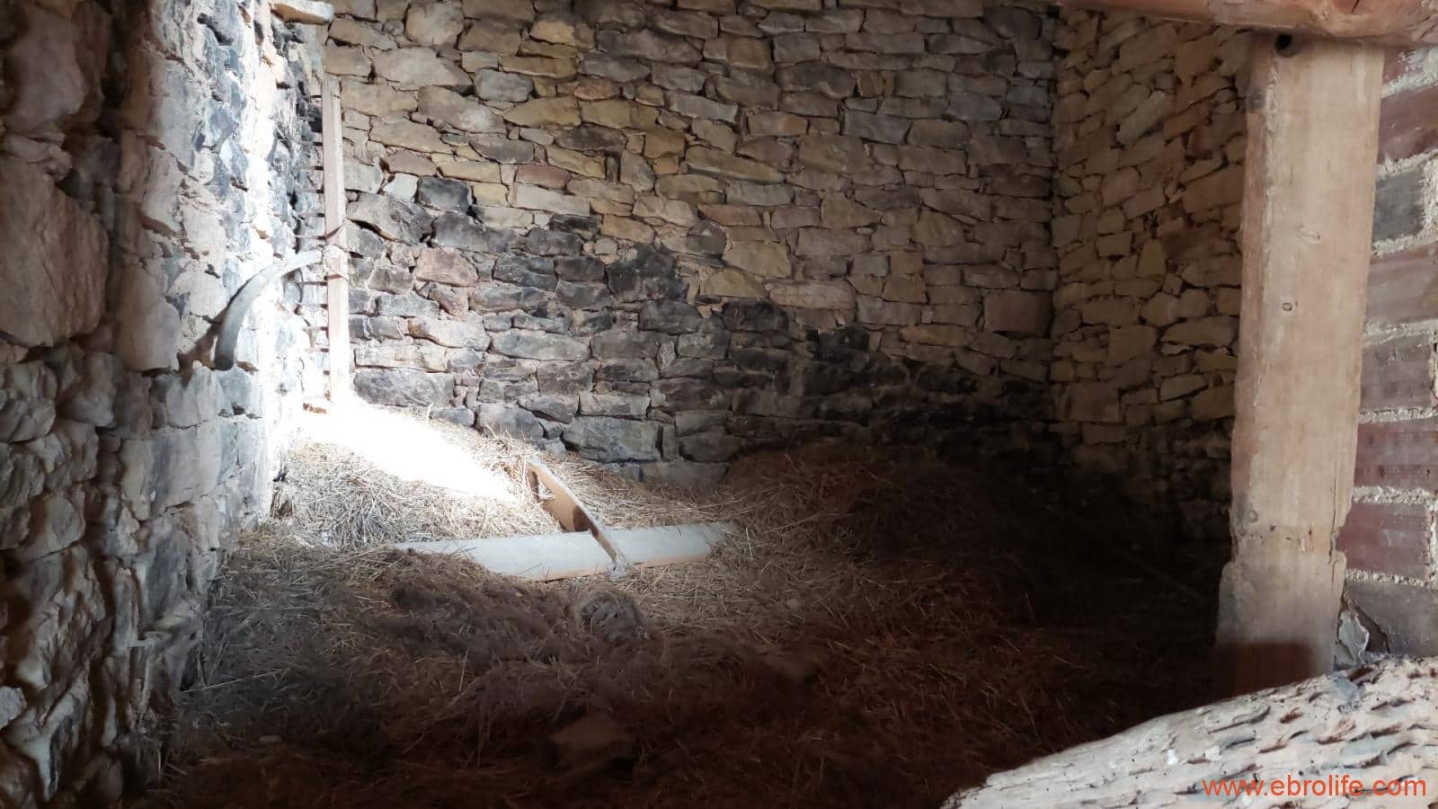 1 bedroom Townhouse for sale in Maella - € 16,000 (Ref: 9764889)