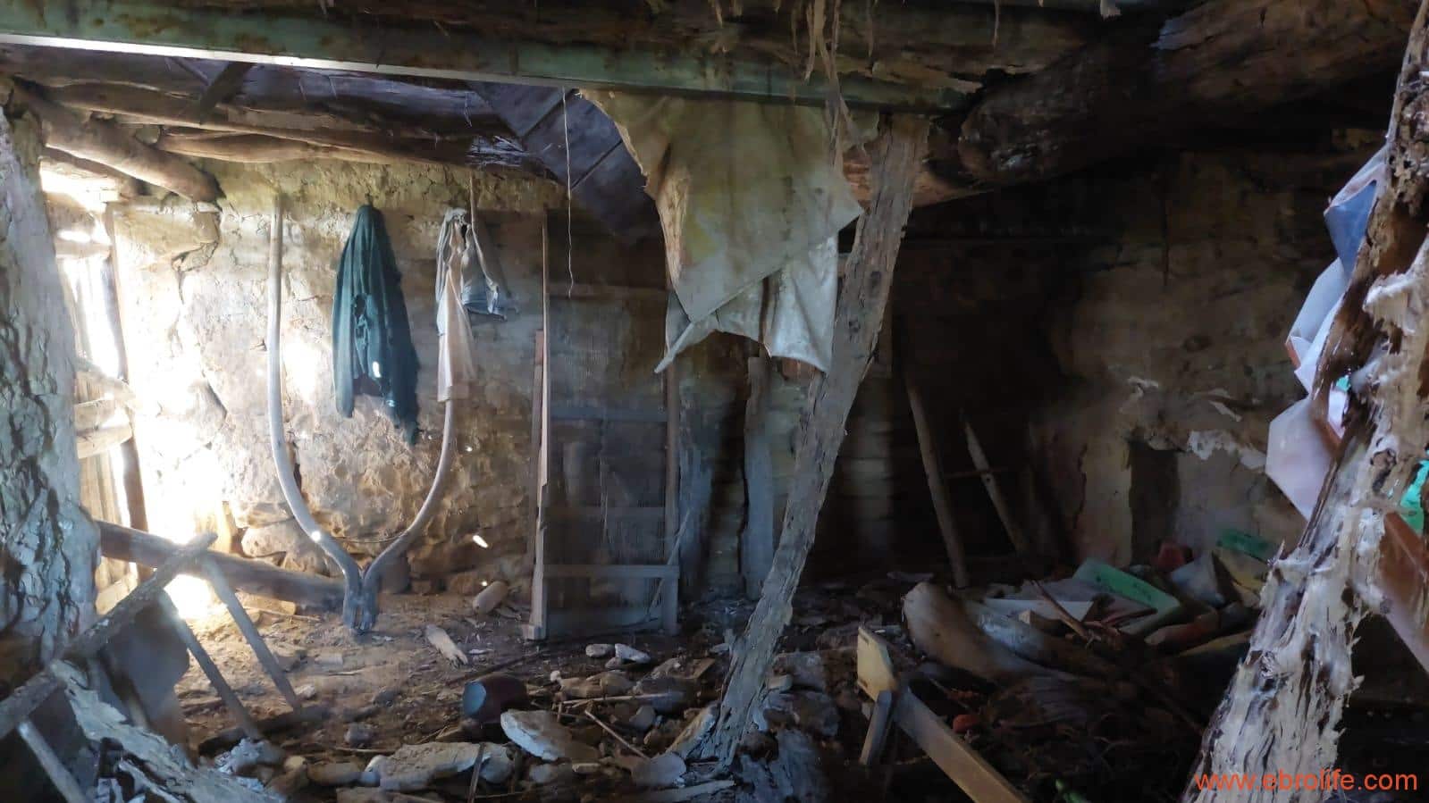 1 camera da letto Finca/Casa di Campagna in vendita in Mazaleon - 45.000 € (Rif: 9785110)