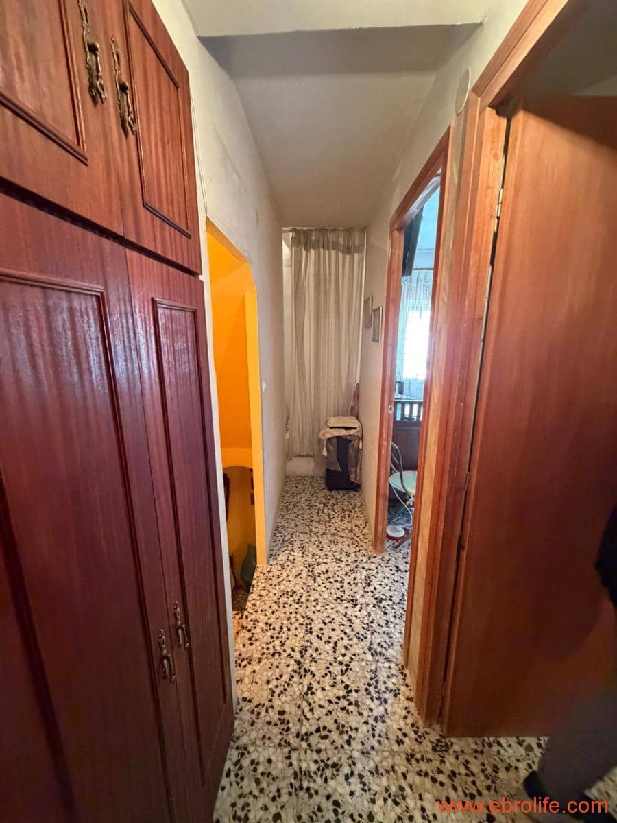 2 bedroom Townhouse for sale in Maella - € 46,000 (Ref: 9839965)