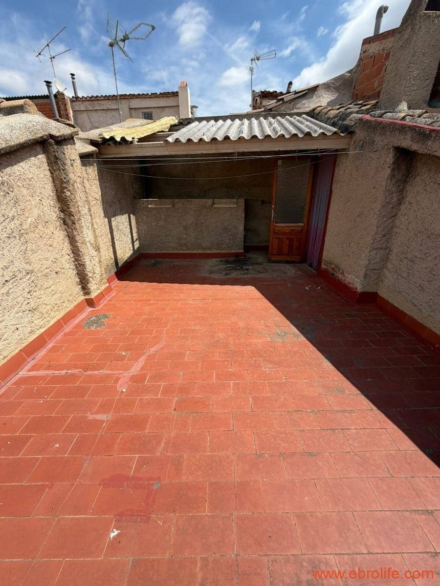 2 bedroom Townhouse for sale in Maella - € 46,000 (Ref: 9839965)