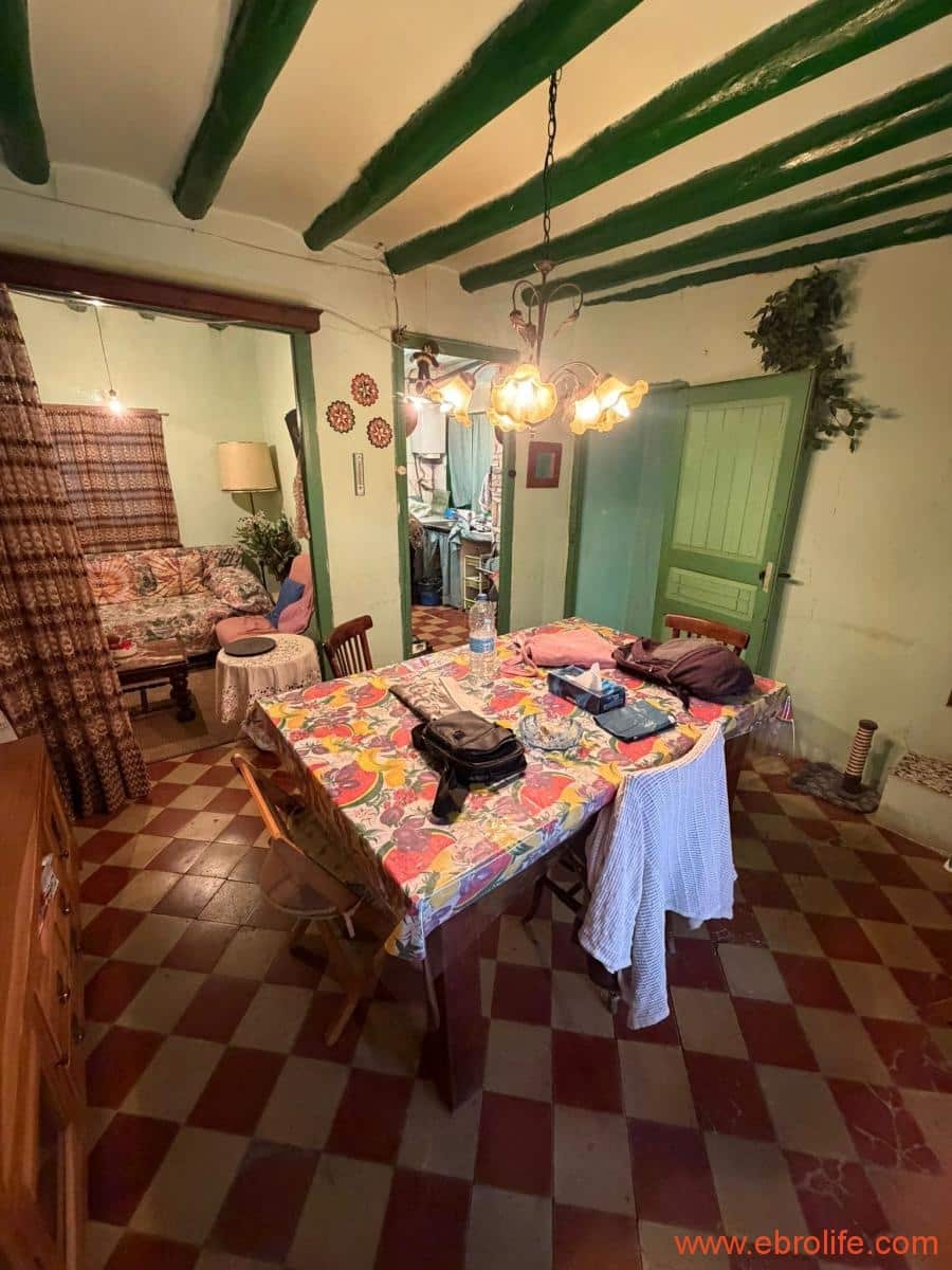 2 bedroom Townhouse for sale in Maella - € 46,000 (Ref: 9839965)