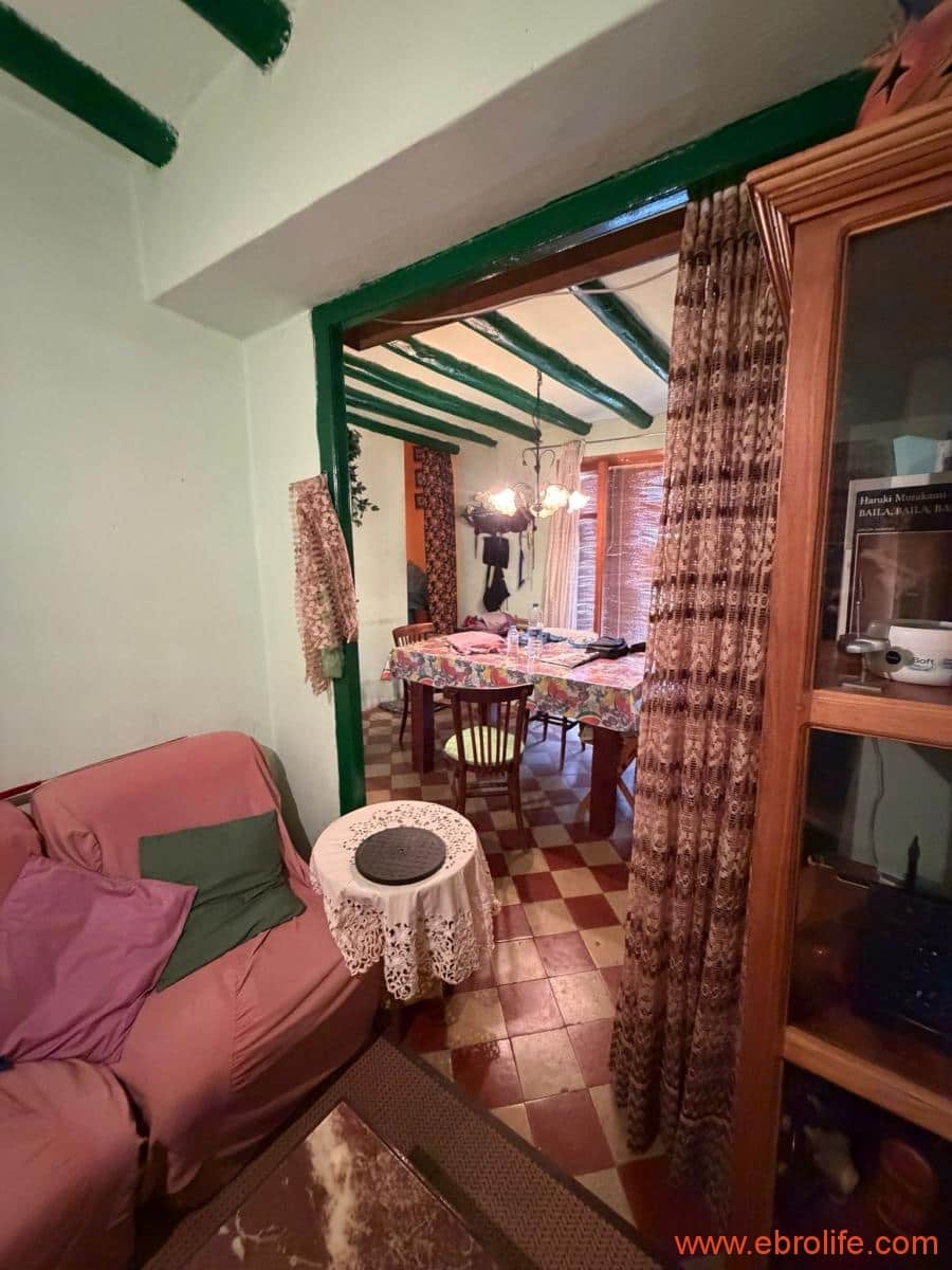 2 bedroom Townhouse for sale in Maella - € 46,000 (Ref: 9839965)