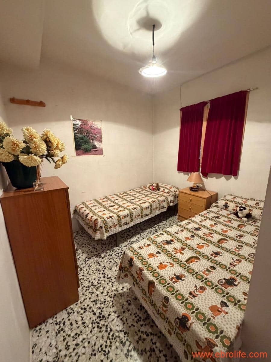 2 bedroom Townhouse for sale in Maella - € 46,000 (Ref: 9839965)