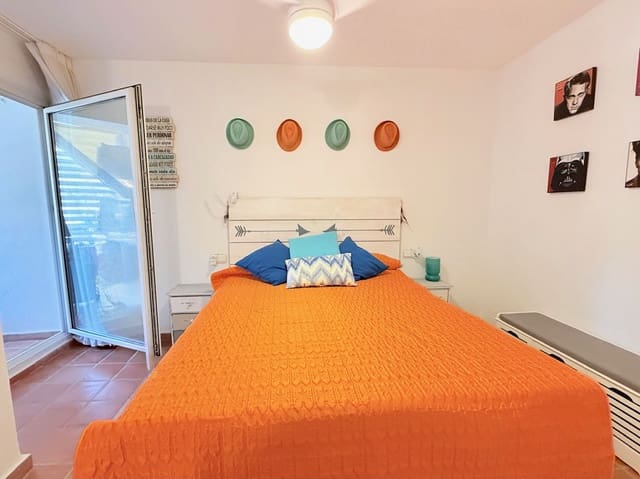 2 makuuhuone Huoneisto vuokrattavana paikassa Cala Llenya, Santa Eulalia / Santa Eularia - 2 100 € (Ref: 10013375)