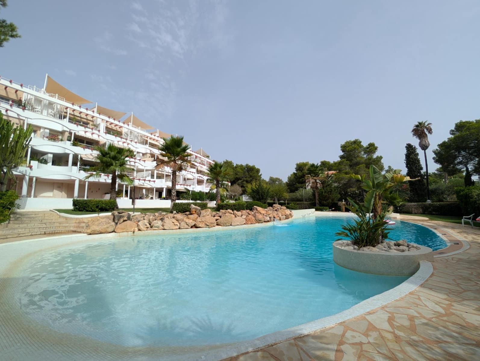 2 sovrum Lägenhet att hyra i Cala Llenya med pool - 2 100 € (Ref: 10013375)