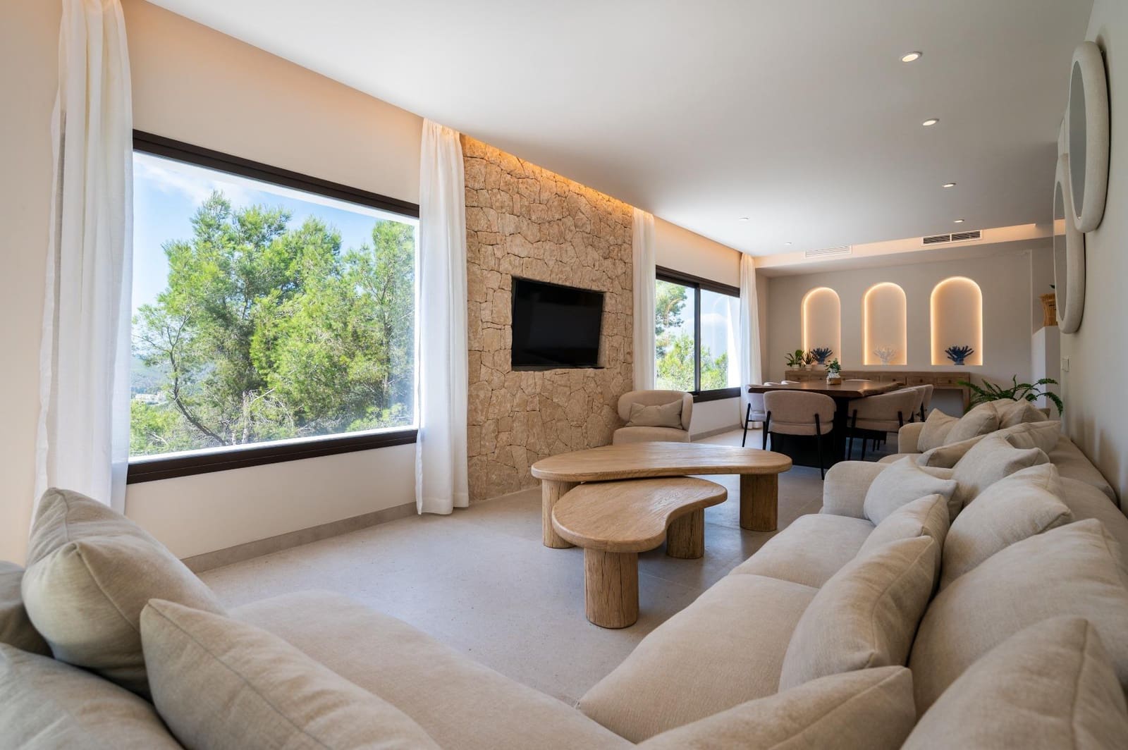 4 bedroom Villa for sale in Valverde with pool - € 1,950,000 (Ref: 10027362)