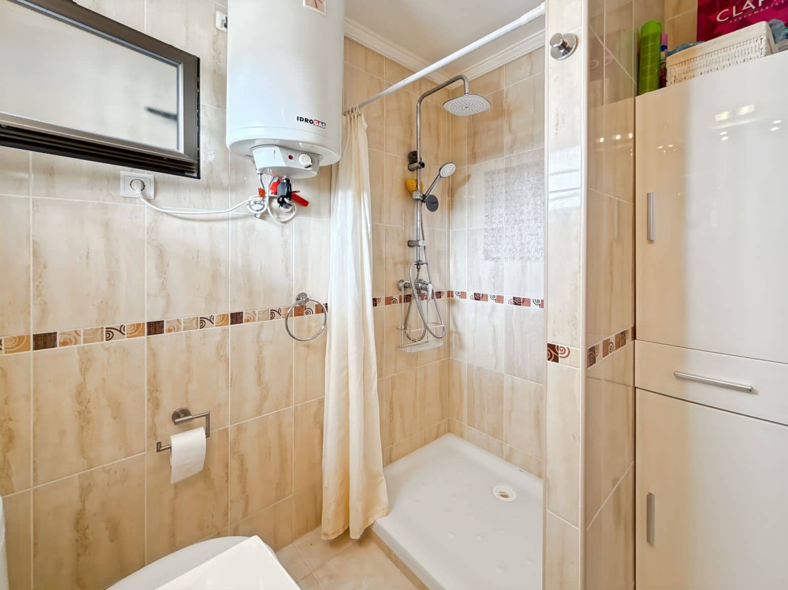 Leilighet til leie i Santa Eulalia / Santa Eularia - € 1 200 (Ref: 10041170)