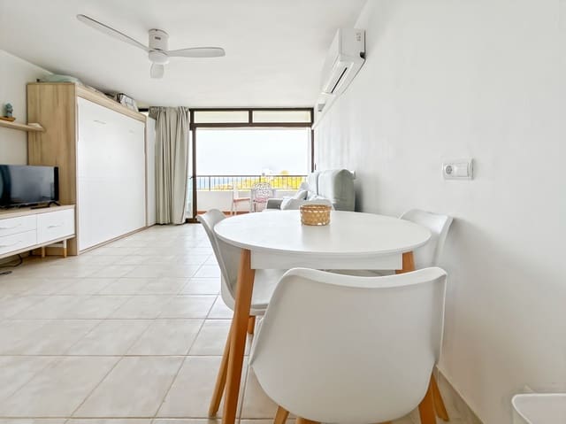 Leilighet til leie i Santa Eulalia / Santa Eularia - € 1 200 (Ref: 10041170)