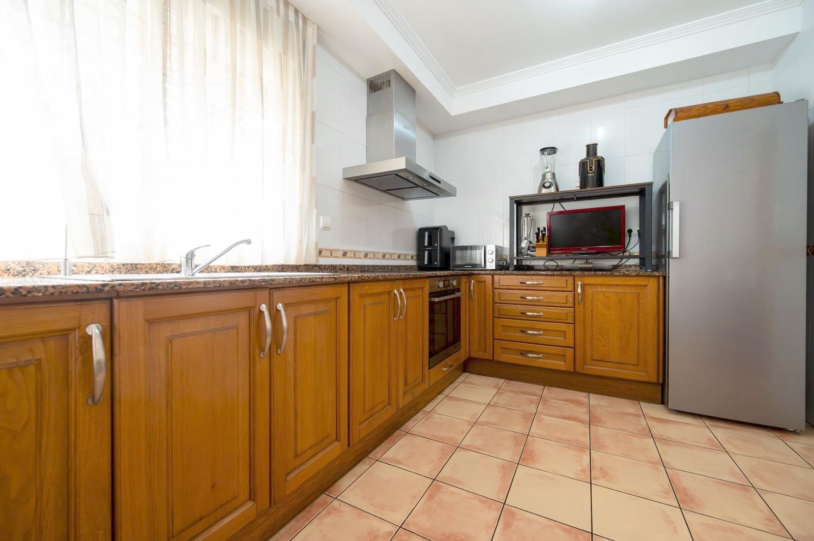 4 quarto Moradia para venda em Nuestra Senora de Jesus com piscina garagem - 1 300 000 € (Ref: 10043063)