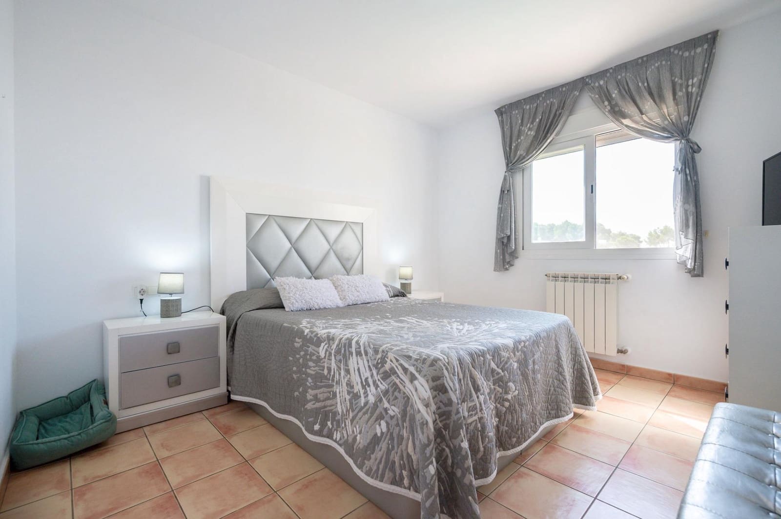4 quarto Moradia para venda em Nuestra Senora de Jesus com piscina garagem - 1 300 000 € (Ref: 10043063)