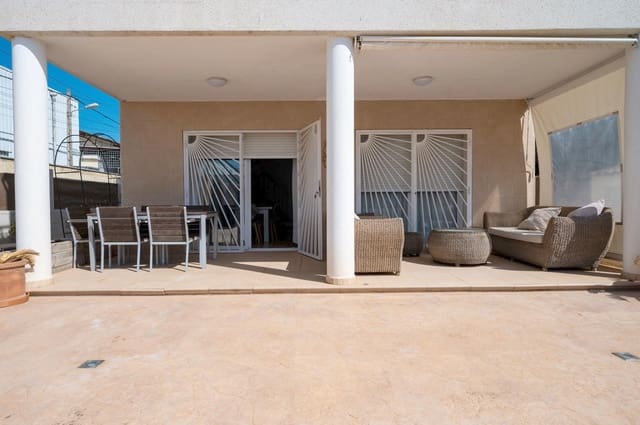 4 quarto Moradia para venda em Nuestra Señora de Jesus, Santa Eulalia / Santa Eularia com piscina garagem - 1 300 000 € (Ref: 10043063)