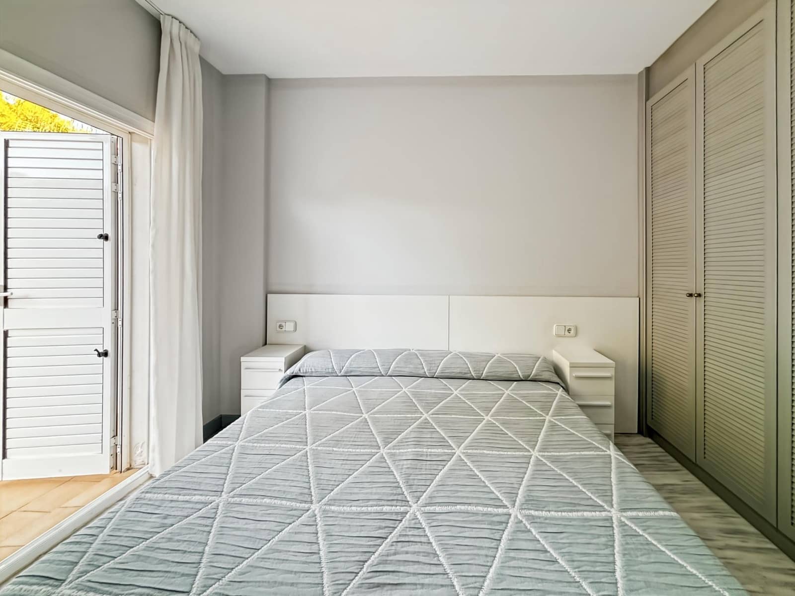 2 soverom Leilighet til salgs i Santa Eulalia / Santa Eularia med svømmebasseng garasje - € 525 000 (Ref: 10062358)