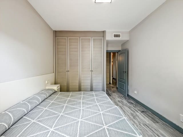 2 Zimmer Wohnung zu verkaufen in Santa Eulalia / Santa Eularia mit Pool Garage - 525.000 € (Ref: 10062358)