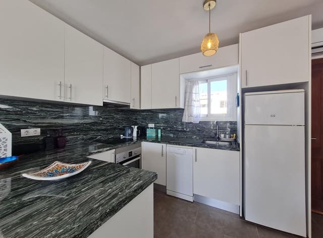 2 quarto Apartamento para venda em Santa Eulalia / Santa Eularia com piscina - 450 000 € (Ref: 10089754)