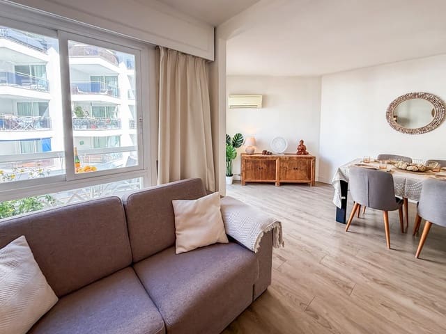 2 slaapkamer Appartement te huur in Ibiza dorp met zwembad - € 1.500 (Ref: 10098456)