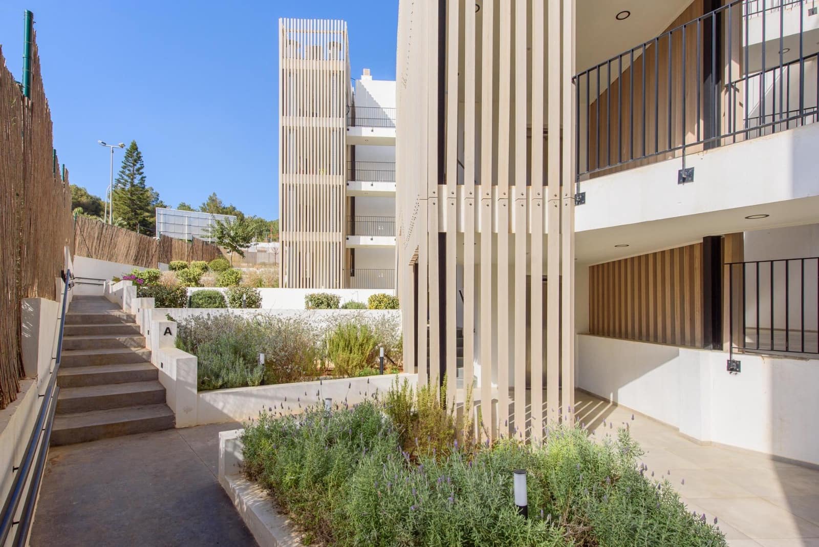 2 makuuhuone Asunto myytävänä paikassa Santa Eulalia / Santa Eularia mukana uima-altaan - 695 000 € (Ref: 10098457)