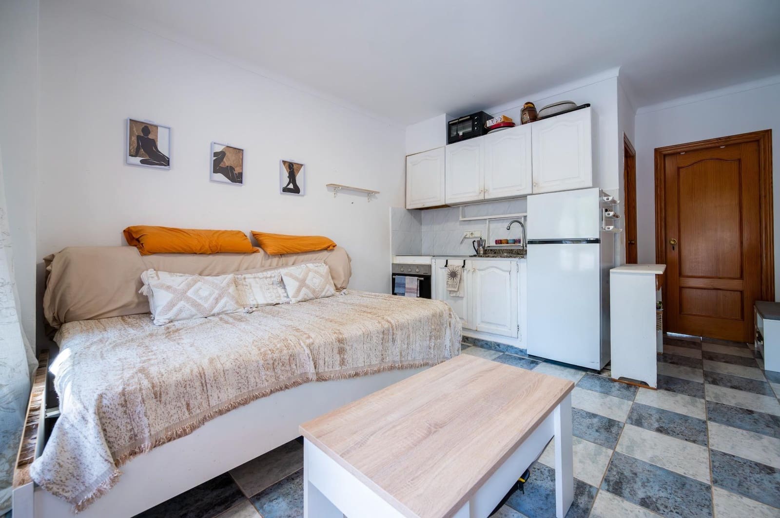 1 bedroom Apartment for sale in Sant Joan de Labritja with pool - € 369,000 (Ref: 10109738)