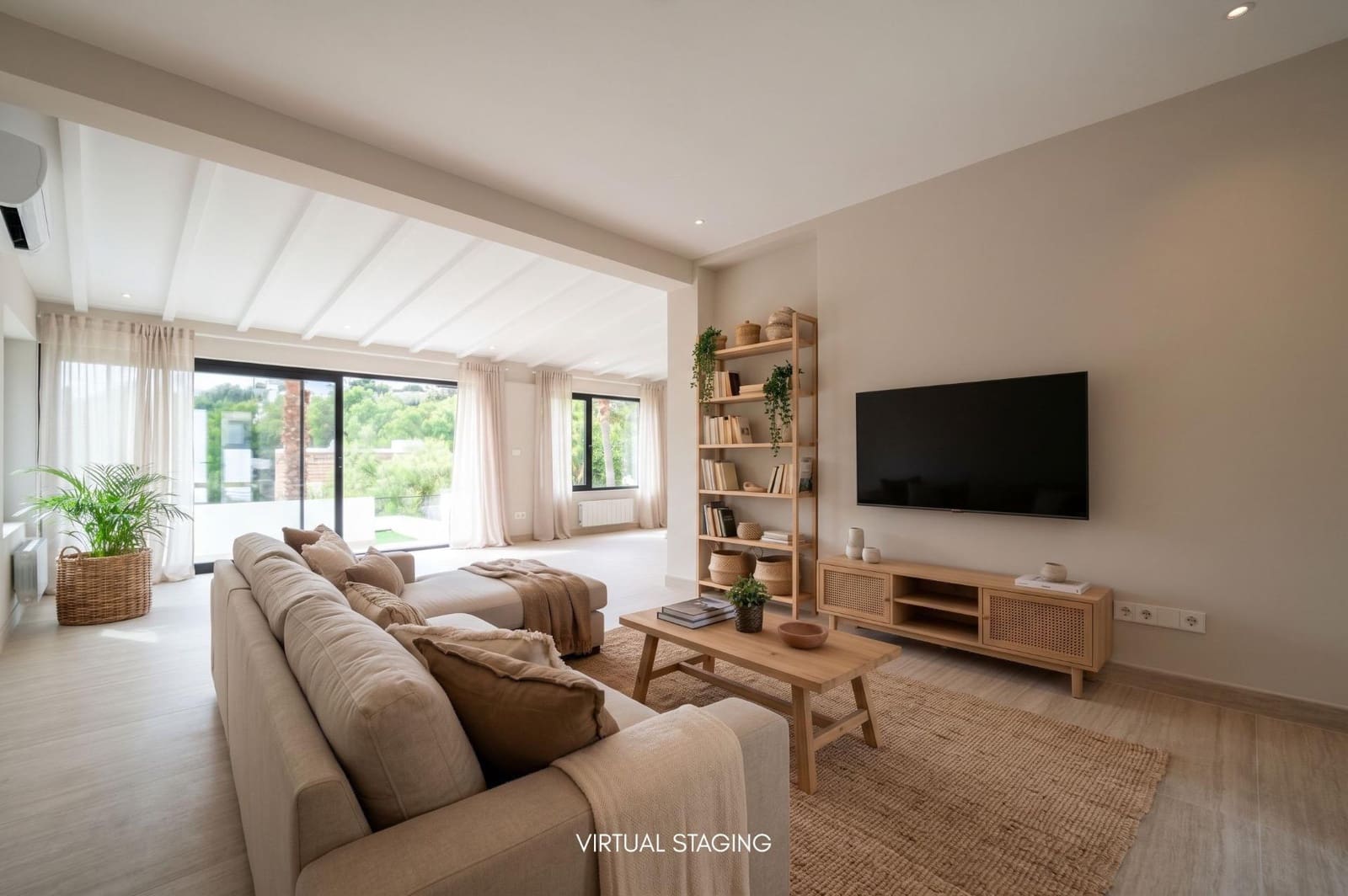 5 soveværelse Villa til salg i Cala Llonga med swimmingpool garage - € 2.495.000 (Ref: 10155315)