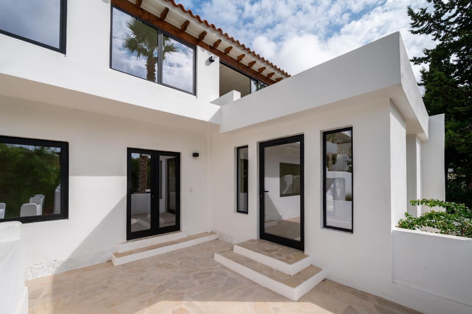 5 soveværelse Villa til salg i Cala Llonga med swimmingpool garage - € 2.495.000 (Ref: 10155315)